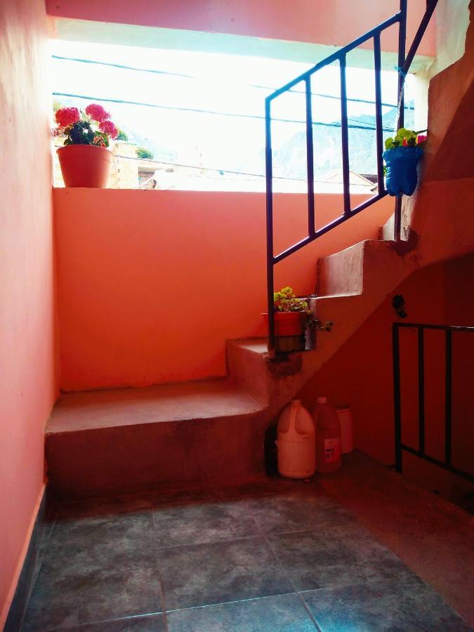 Hospedaje Ale Iruya Bagian luar foto