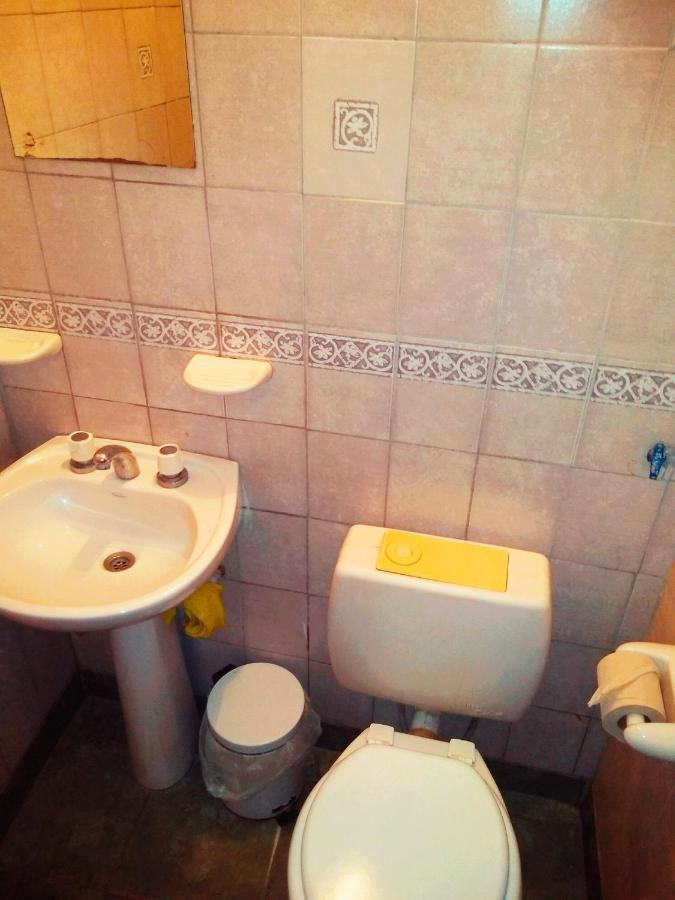 Hospedaje Ale Iruya Bagian luar foto