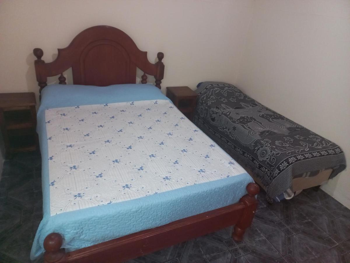 Hospedaje Ale Iruya Bagian luar foto