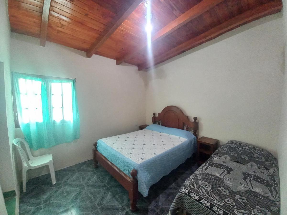 Hospedaje Ale Iruya Bagian luar foto